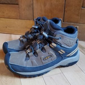 Keen Targhee Waterproof Brown Hiking Boots Youth Size 1